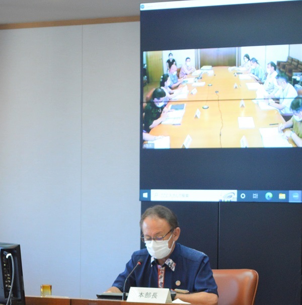 写真：会議の様子1