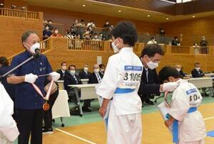  写真：閉会式・表彰式の様子1