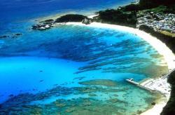写真：沖縄の海（渡嘉敷島）