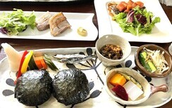 おむすびご飯